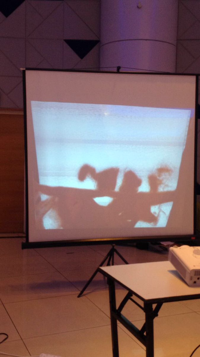 AfiiqFauzi's tweet photo. #WorldSyriaHour
Sand Drawing - Cukup untuk kita memahami derita rakyat Syria.
Ayuh menyumbang serendah RM10 https://t.co/8Ann8wqVtL