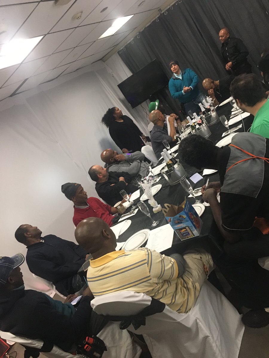  Janell 1216 tweet media