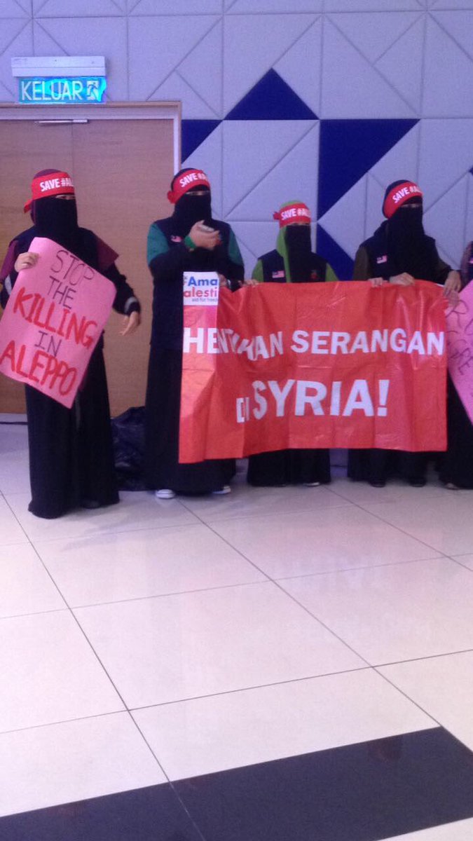 AfiiqFauzi's tweet photo. #WorldSyriaHour
Aktiviti sepanjang program hari ni. Korang memang terbaik! https://t.co/sKjByH3yqK