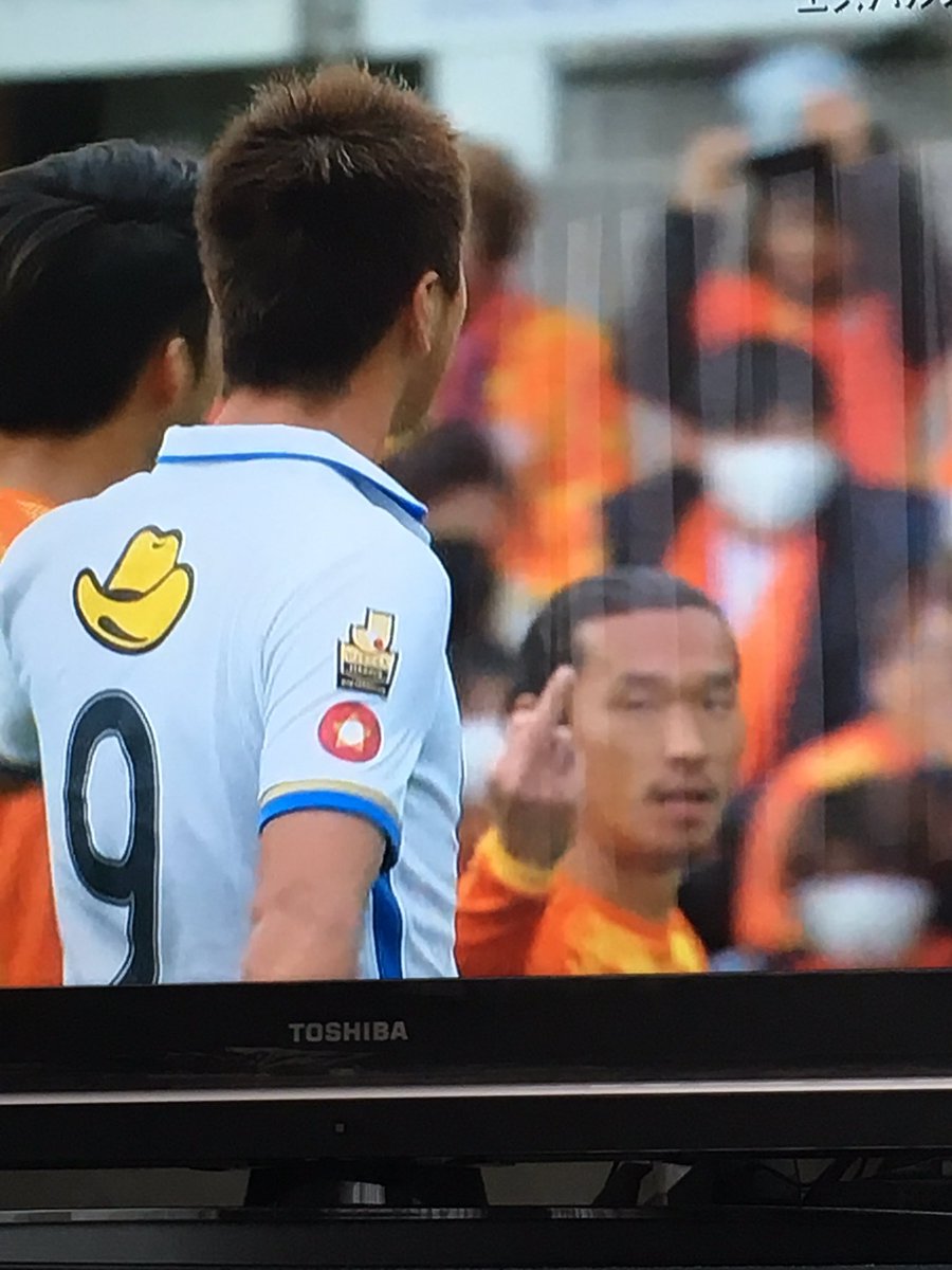 角田が鹿島fw鈴木優磨に中指を立てる サッカーの色々な情報を調べてみた