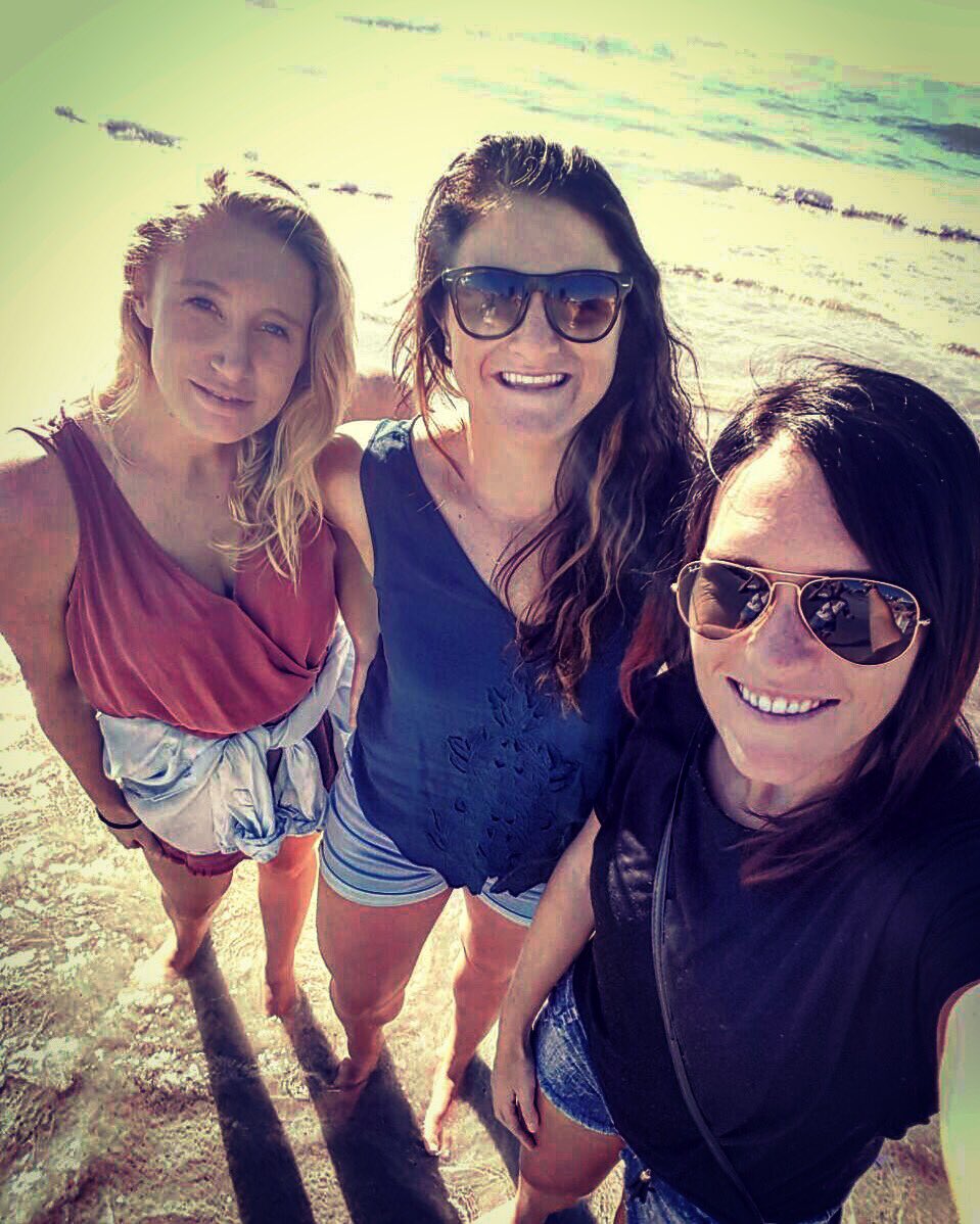 And it begins after a lovely day relaxing. Currie Cup Water polo starts today for everyone #waterpolo #team #curriecup <a href="/SuperSportTV/">SuperSport 🏆</a>
