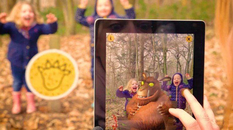 WIN: Gruffalo Spotting Kit incl Sticker book and keyring! RT + Follow me (<a href="/minitravellers/">Mini Travellers</a>) to enter T+Cs here  wp.me/p5GYbS-3Hv