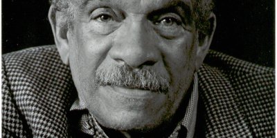 pelagosletterat's tweet photo. "Alla fine di questa frase salirà il dolore per #DerekWalkott che non c'è più" https://t.co/IIY3IfqV2b
@Internopoesia @Officina_Poesia