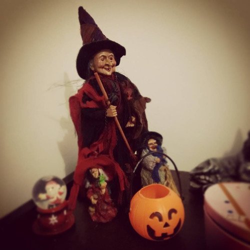 CubixChess's tweet image. #myroom #witches #room #skull #witches #egypt #decoration #chess...