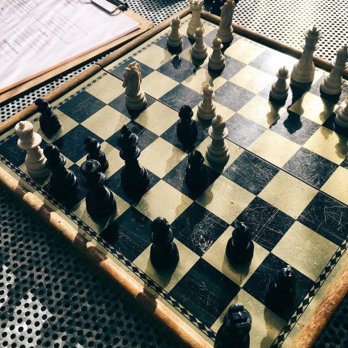 CubixChess's tweet image. Wizard’s chess anyone? I’m gonna need some magic to...