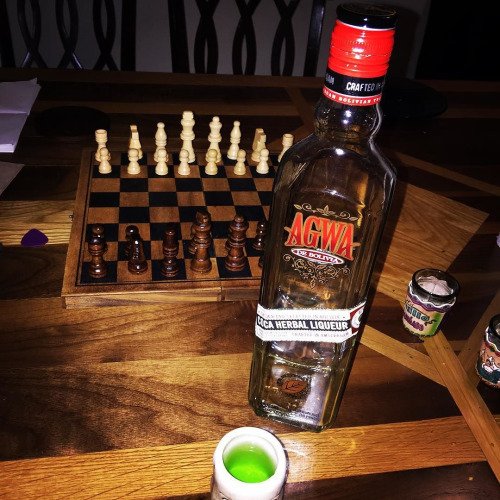 CubixChess's tweet image. Agwa &amp;amp; Ajedrez ift.tt/1P362au