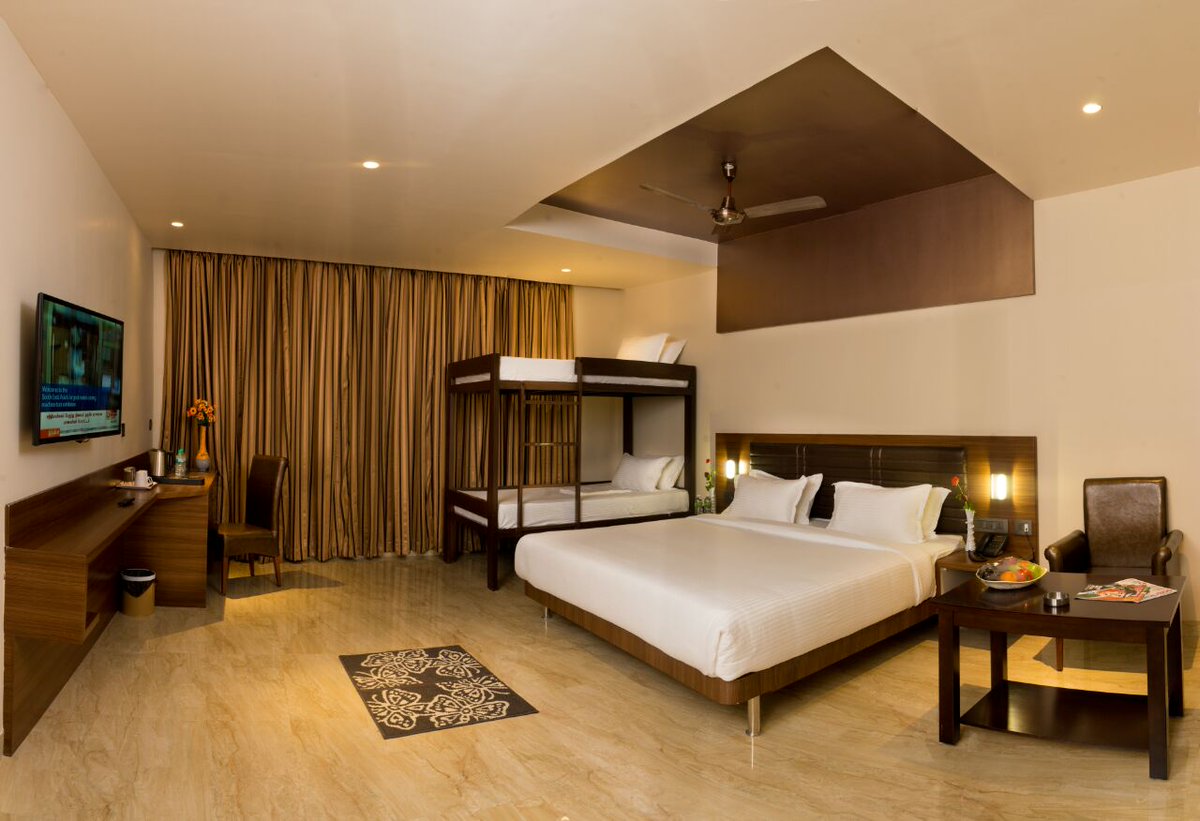 IglooHotels's tweet photo. A single room for a family of four
luxury comes at a affordable price #ramad #igloohotels #tamilnadu #trichy #fsm #fsmhyper #breadandspread https://t.co/GLfKVCsvyG
