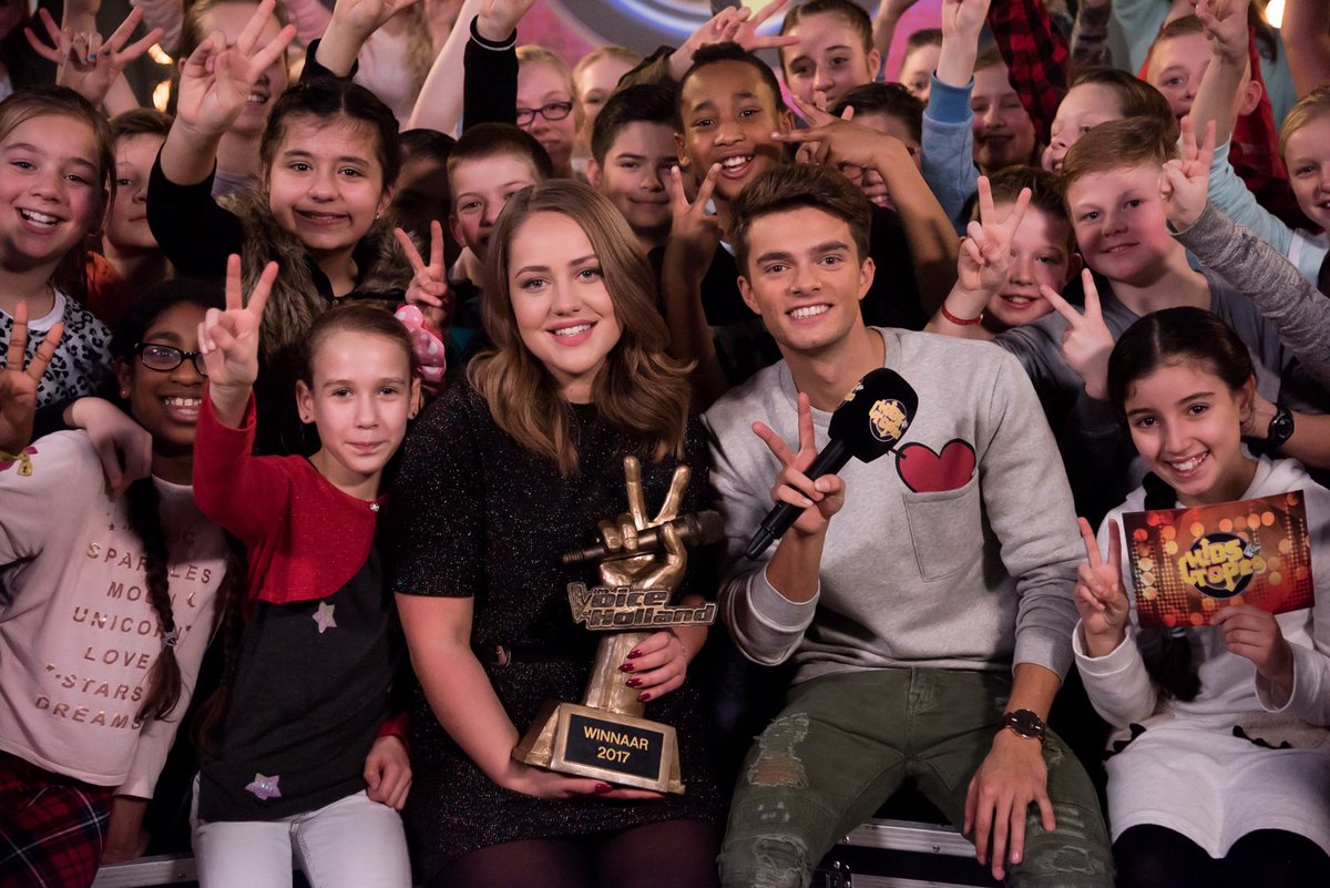 Straks kun je losgaan op muziek van <a href="/RonnieFlex2907/">Ronell Plasschaert</a>, <a href="/kriskrossadam/">Kris Kross Amsterdam</a>, <a href="/ConorMaynard/">Conor Maynard</a> en <a href="/pleunbierbooms/">Plume</a> komt optreden!!! #staytuned