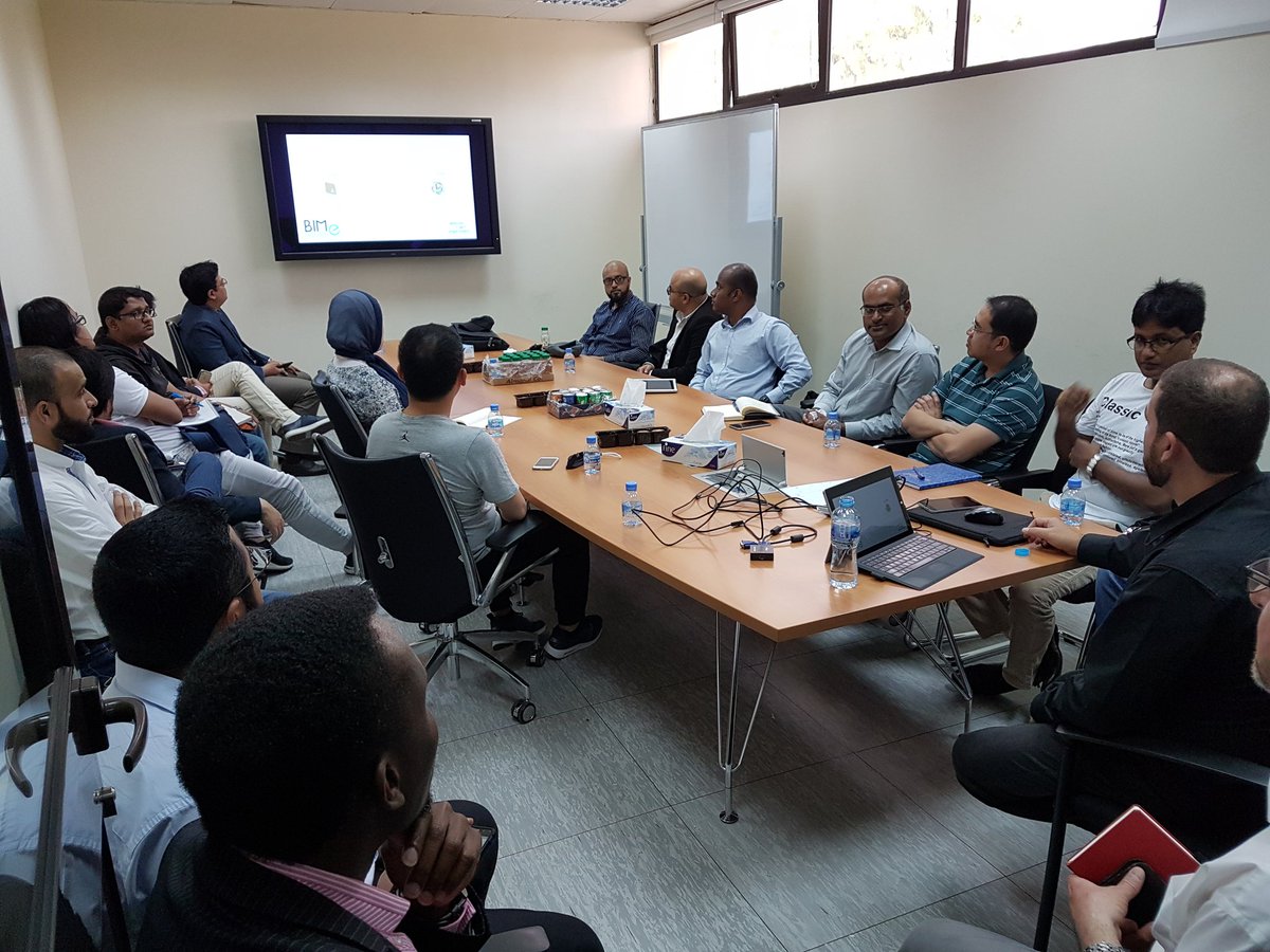 KassemMhm's tweet photo. In @qataruni with #QBIM &amp; #dbug discussing #BIM performance assessment in Qatar &amp; introducing @BIMeInitiative @BSuccar @mAtifHafeez https://t.co/gATvbbPYQK