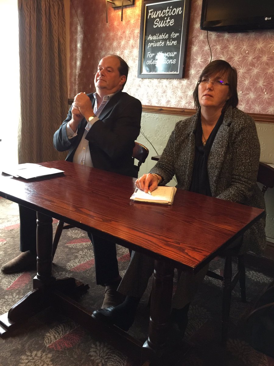 oonaghmoulton's tweet photo. Good meeting this morning with @S_Hammond @MertonTories &amp; residents re good health services and hearing that St Helier will not be closing https://t.co/ShaCb7a4Zr