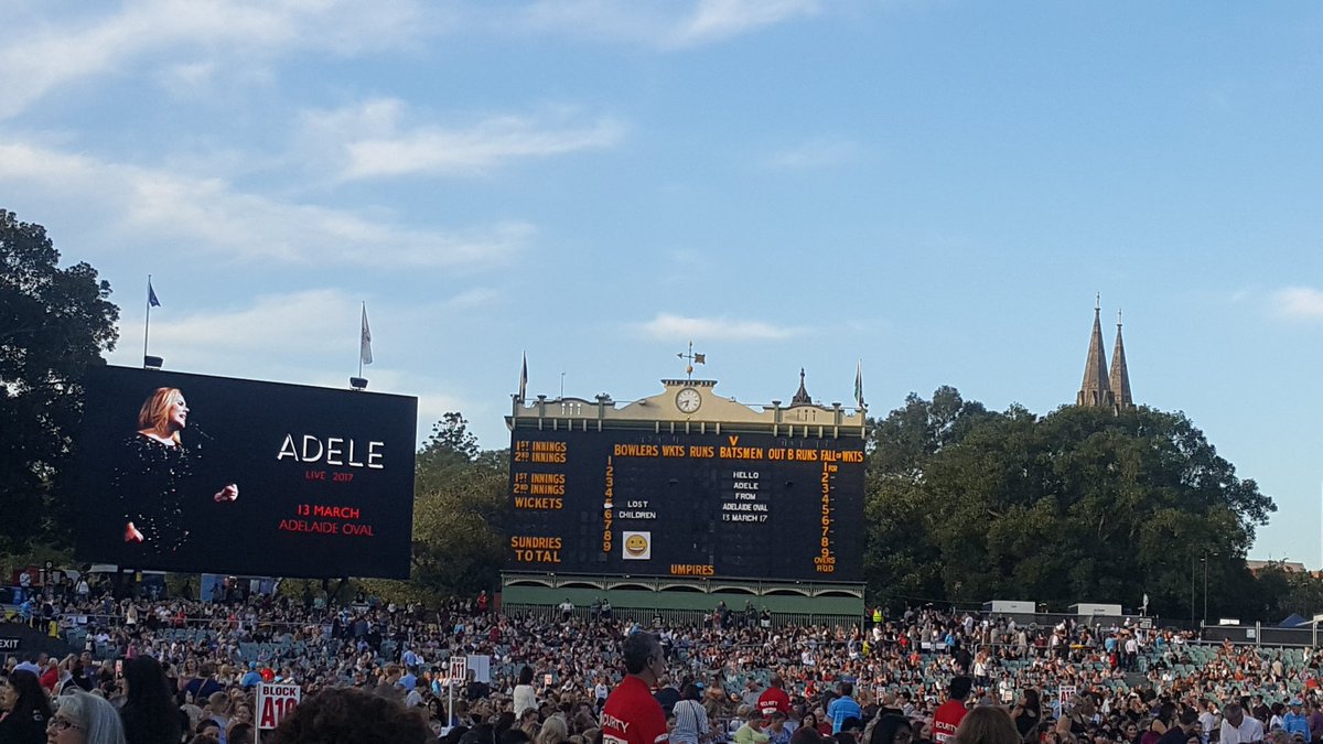 JuliettePisa's tweet photo. #Adeleaide #Adelaide #AdeleAdelaide @Adele Concert tonight - l๐king like an awesome night โค https://t.co/Wo0iXFF5N7