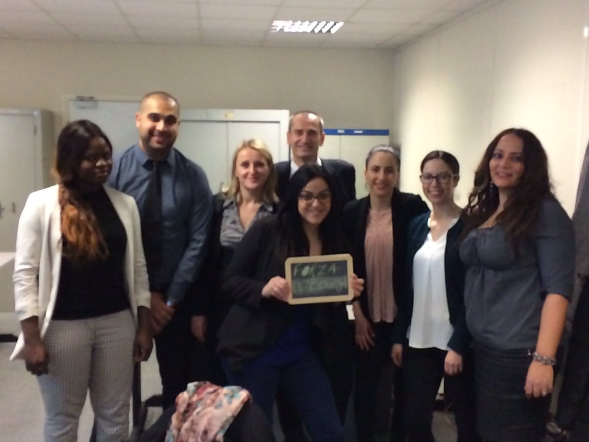 CoudrayXv's tweet photo. Fier des Chargés d'Affaires de Saint Denis pour leur action de conquête par recommandation !!! #BNPParibas #questdays #drridf #DRRP https://t.co/yd6RUxl6yc
