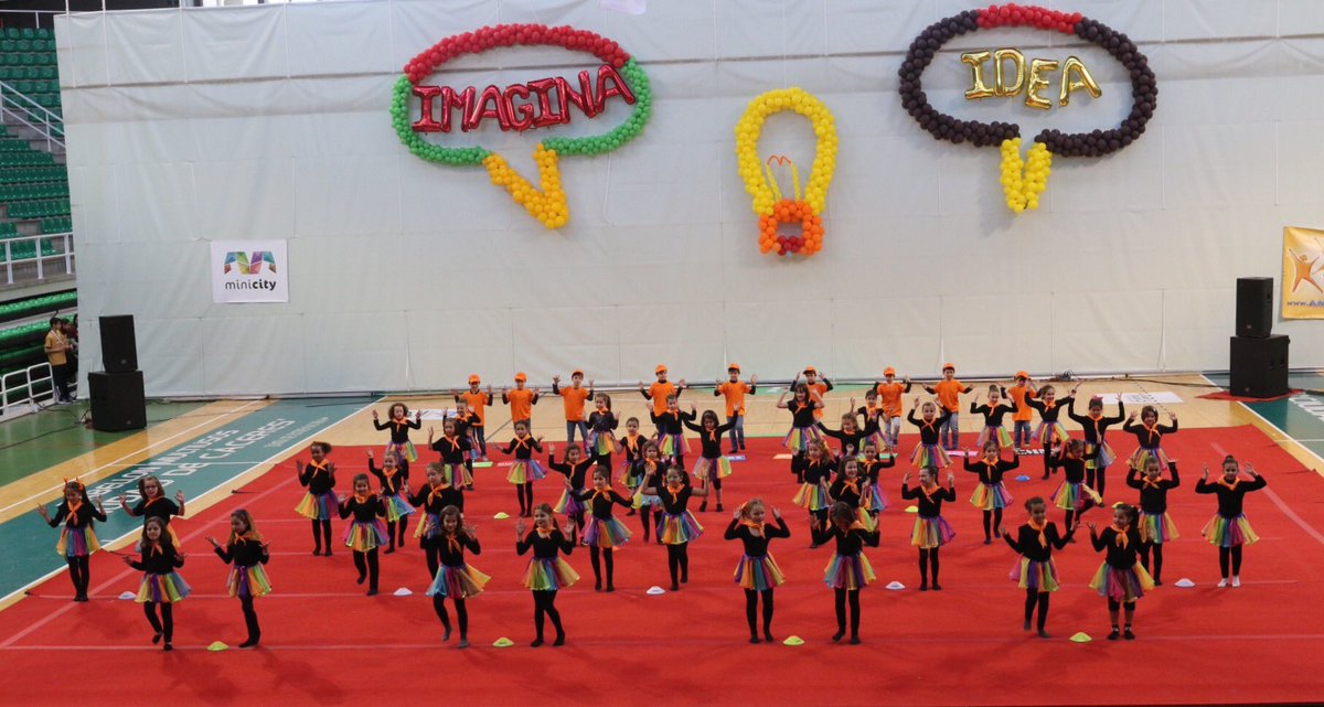 Gimnastrada Cáceres - Colegio San Antonio <a href="/Gimnastrada_Ex/">Gimnastrada de Extremadura</a>  <a href="/Ayto_Caceres/">Ayuntamiento Cáceres</a>