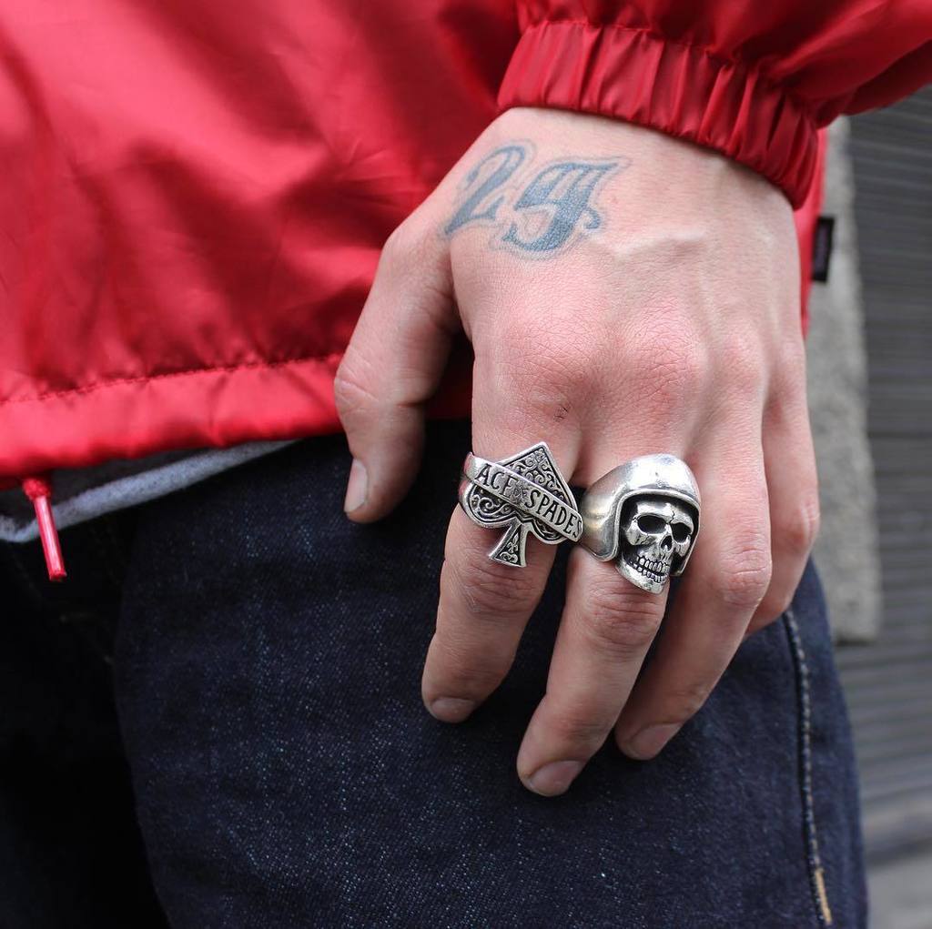 Lao Vernietigen mout The Great Frog on Twitter: "Our Official MOTORHEAD Ace of Spades Ring and Biker Skull Ring both handmade from .925 Sterling Silver. •Click the … https://t.co/iIAxbmToEd" / Twitter Lao Vernietigen mout The Great Frog on Twitter: "Our Official MOTORHEAD Ace of Spades Ring and Biker Skull Ring both handmade from .925 Sterling Silver. •Click the … https://t.co/iIAxbmToEd" / Twitter