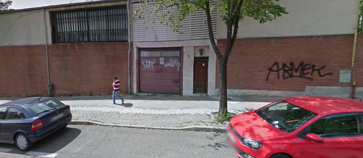 Gacetinmadrid's tweet photo. La @ComunidadMadrid pide al Ayuntamiento de #Madrid que no derribe la #CasaVallet de Goytisolo en #CiudadLineal https://t.co/yJv8xVWEGv https://t.co/fmaOQydB43