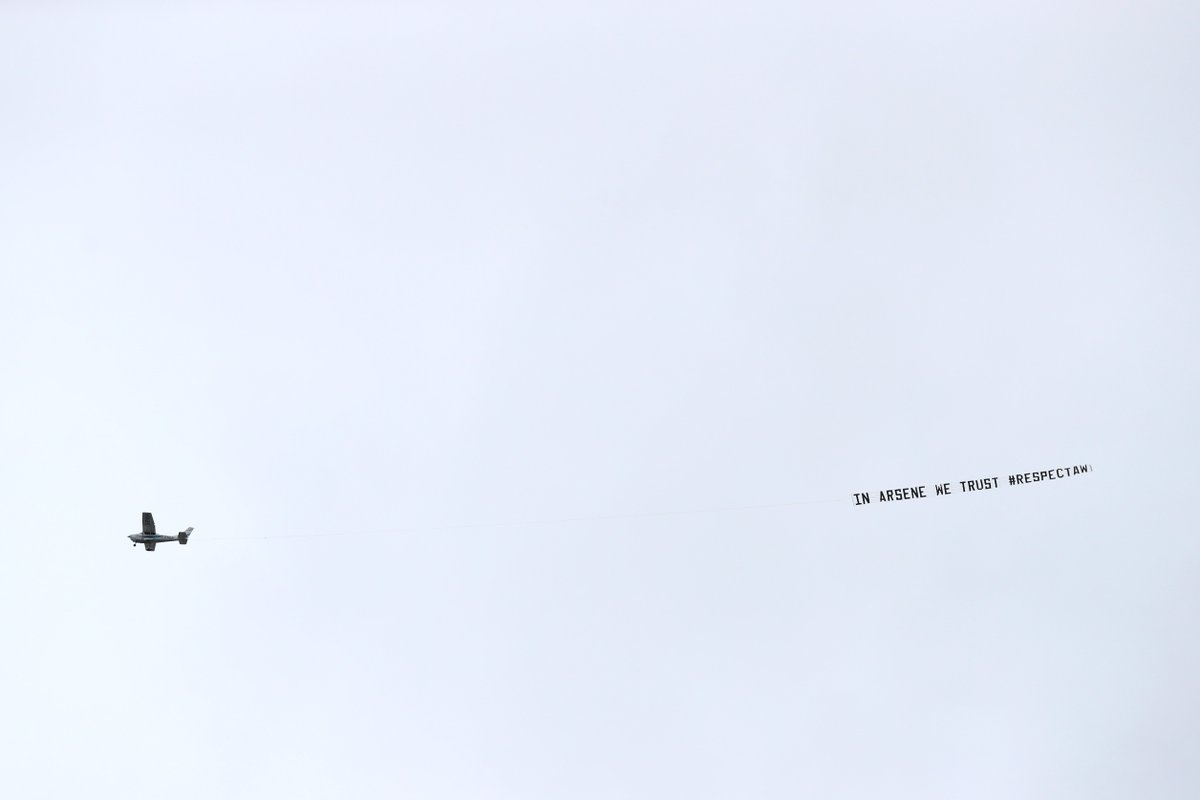 BBCSport's tweet photo. Half an hour played between West Brom and Arsenal.
There's been two goals and two plane messages...
Live: https://t.co/cYtLVk83JR #WBAARS https://t.co/AK3hoOZsjA