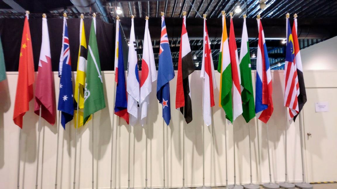 teamaverera's tweet photo. The Feeling when u see our Flag the #tricolour #becausepassionchangeseverything #shellecomarathon #shell_india
#shellecomar https://t.co/GA6YrF5t7n