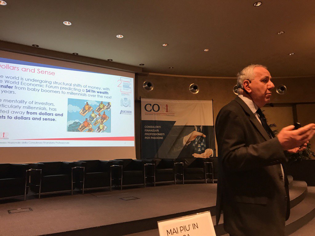 DIAMANpartners's tweet photo. La maleducazione finanziaria by @massimoscolari al congresso #cofip https://t.co/ADFty6iHNJ