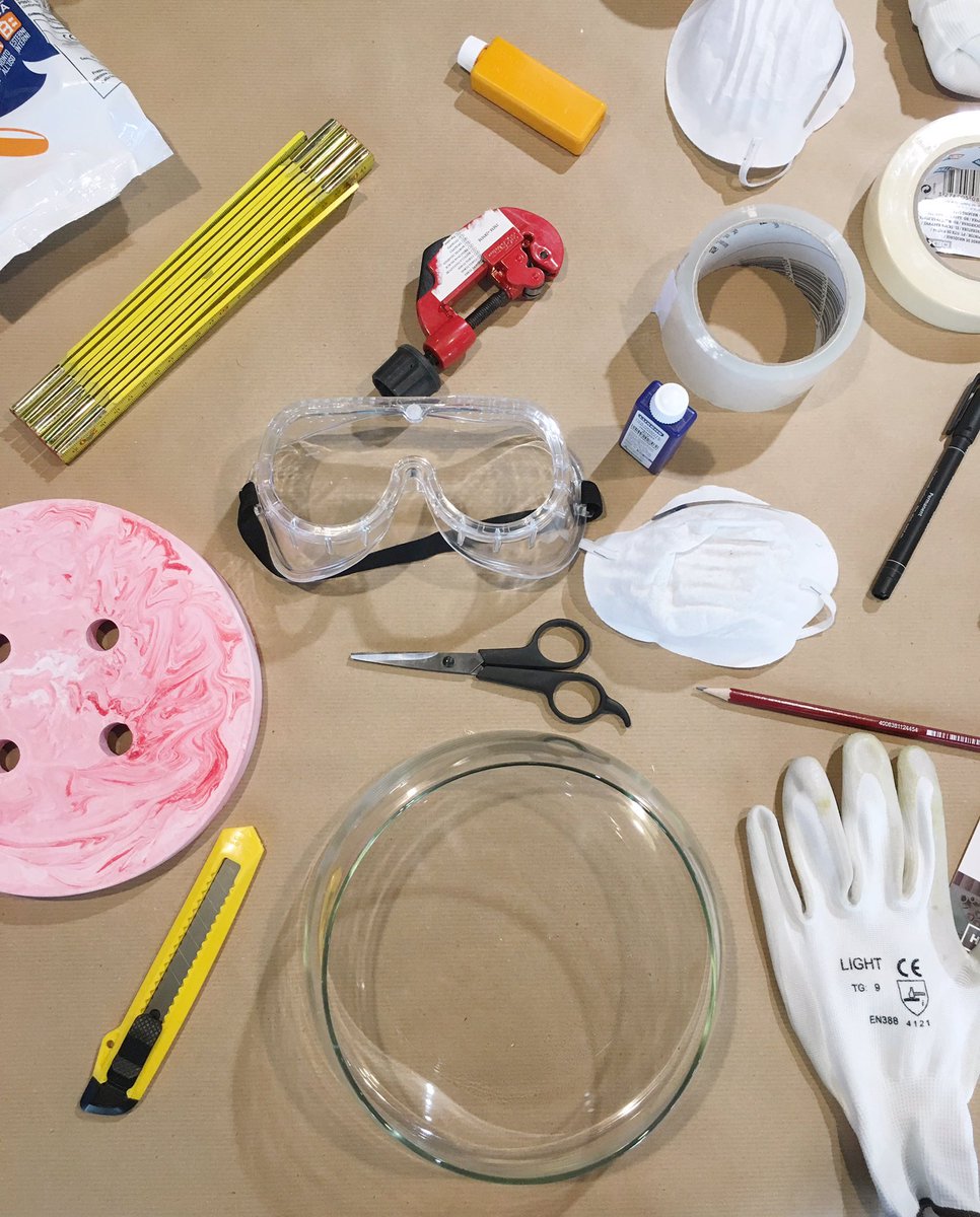 gucki_it's tweet photo. Questo sabato è dedicato alla creatività! Sono pronta a cimentarmi con un progetto di design fai-da-te con @LeroyMerlinITA! 😉#LMDesignLab https://t.co/EbWw4nKnK5