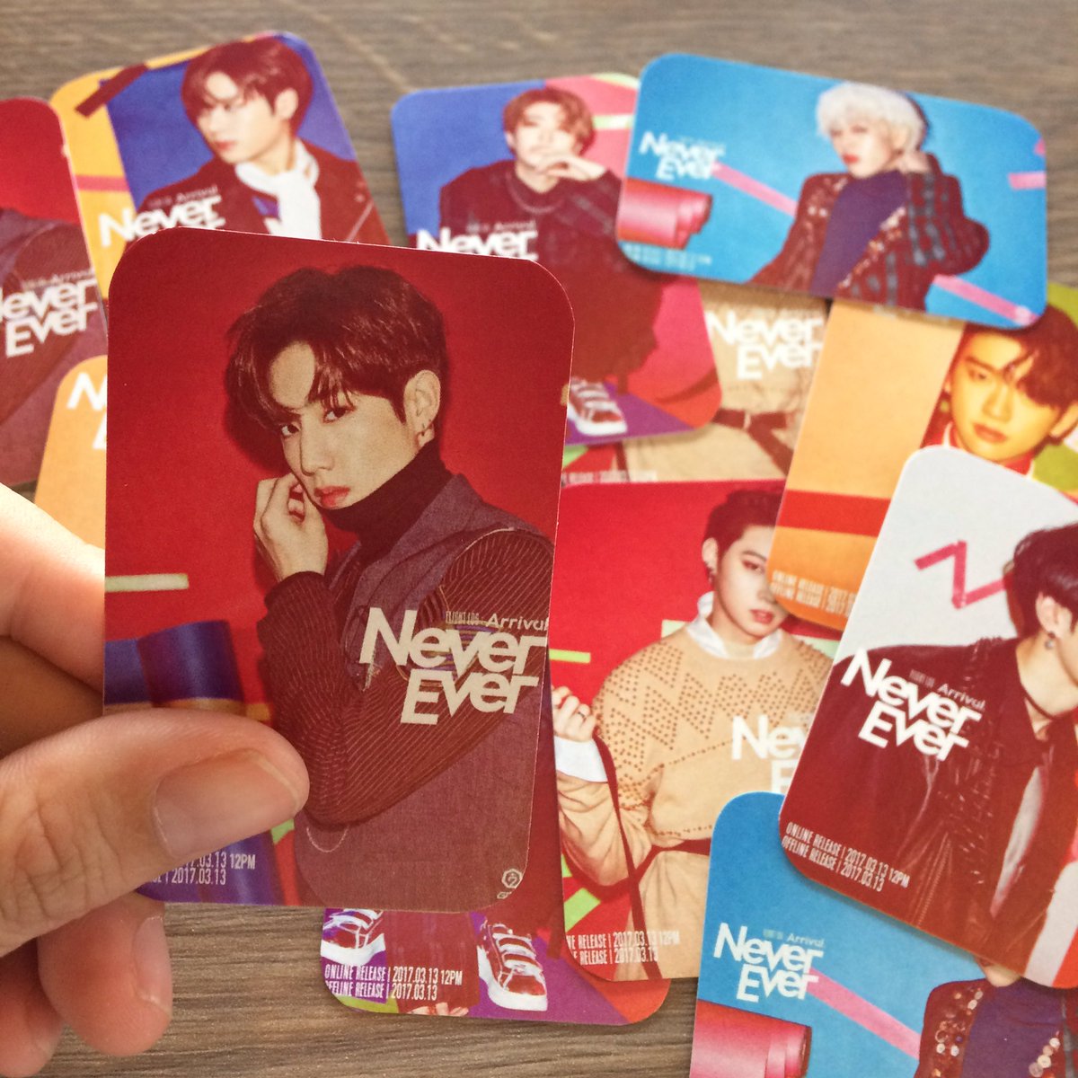 pepopre's tweet photo. แจกกก!! 1 เซตสุ่มจาก ❤️ฟอล+รี❤️นะคะ ประกาศพน 4 ทุ่มค่าาา #neverever #yugbam #BNyoung #MarkBam #JARK #2Jae #JackJae ใครซื้อธง แถมการ์ดนะจ๊ะ https://t.co/0ZzC0tN2mk
