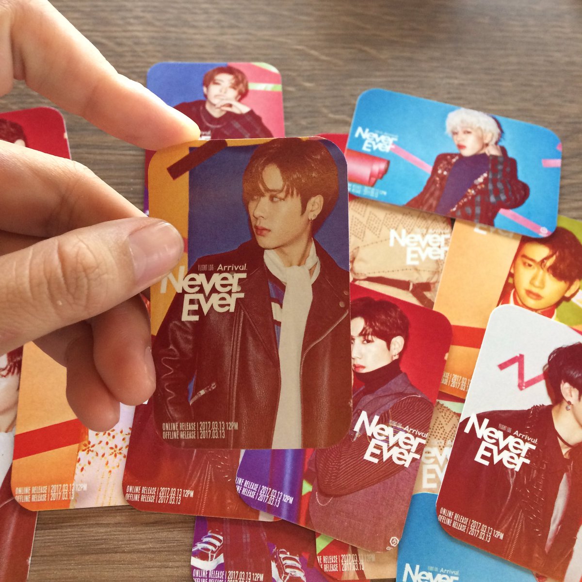 pepopre's tweet photo. แจกกก!! 1 เซตสุ่มจาก ❤️ฟอล+รี❤️นะคะ ประกาศพน 4 ทุ่มค่าาา #neverever #yugbam #BNyoung #MarkBam #JARK #2Jae #JackJae ใครซื้อธง แถมการ์ดนะจ๊ะ https://t.co/0ZzC0tN2mk