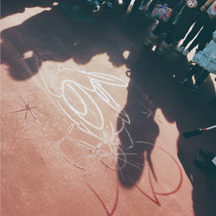 uro_disney's tweet photo. こんな落書きも見れなくなるのかな
#クリスタルウィッシュジャーニー https://t.co/Ji8ZUFQfuw