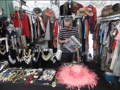 NYCFleaMarkets's tweet photo. #SaturdaySwag #NYC Shop the #fFlea! (market) we're open. #Hell's Kitchen Flea 39th andNinth. https://t.co/HuBUgoh4mf
