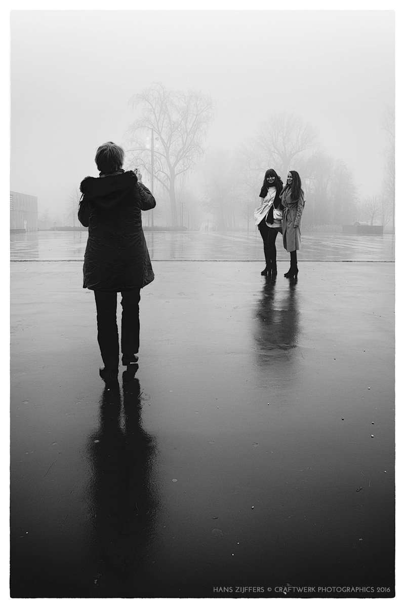 Craftwerkman's tweet photo. Uit de oude doos - "Misty City" (2016) #rotterdam #park #foto #mist https://t.co/A8cNbYVRoT
