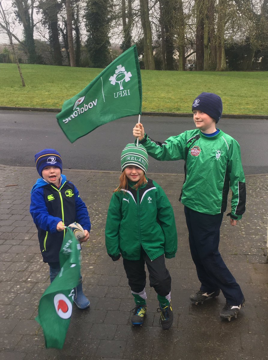 conorbrophy's tweet photo. Come on the boys in green https://t.co/tUw3AXXmpZ