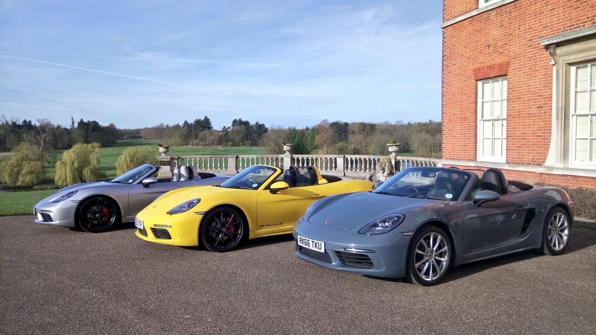 PorscheRetail's tweet photo. Good morning everyone.
Here are a few pics from the #PorscheHatfield #PorscheDriveOut @BrocketHall yesterday.
Have a fantastic day! https://t.co/uTodAIOTtF