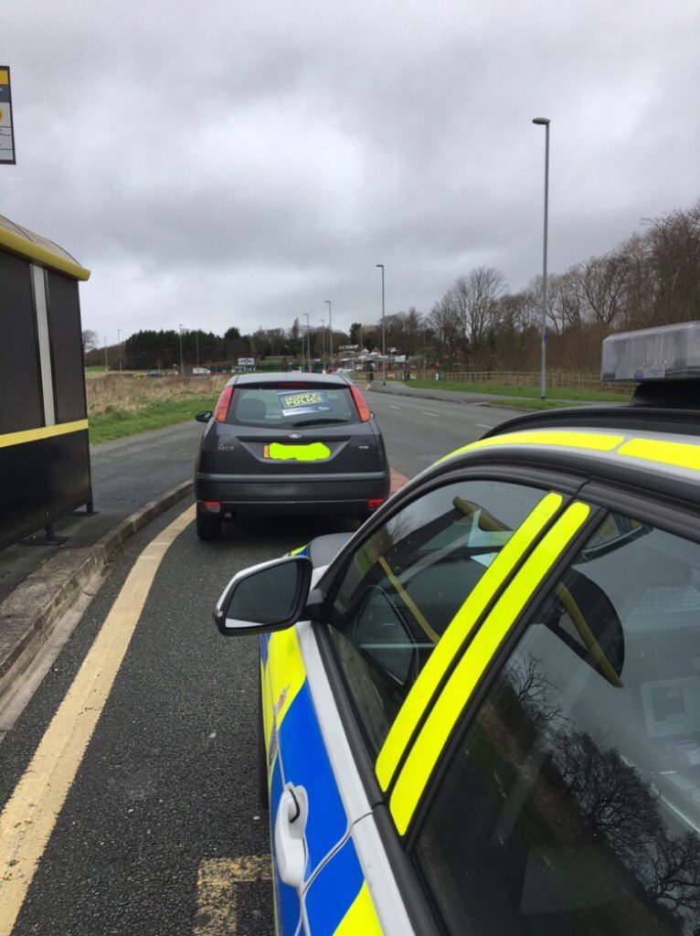 PoliceWidnes's tweet photo. #HT61 - Seized in Widnes this morning for no insurance. No insurance. No car. https://t.co/s7eY2OGmQx