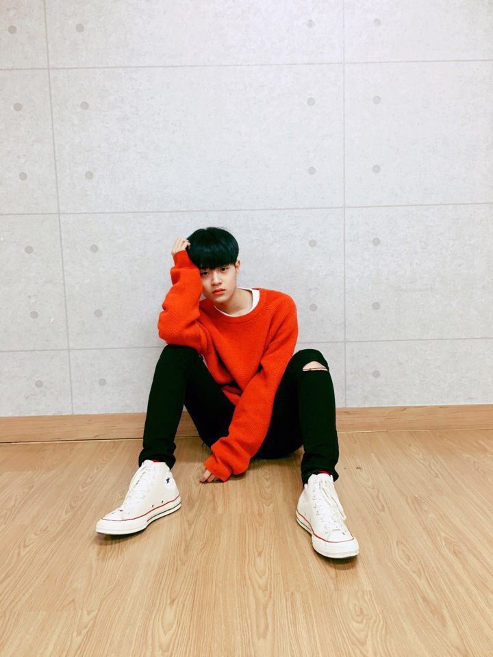 C7MWXCXUwAAD_2O.jpg:large