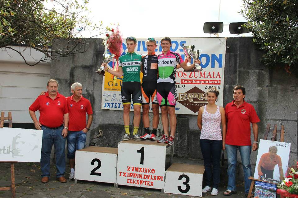 julenirigoyen's tweet photo. cuando prometiamos mucho jajaja @Anderalonso10 #sanse https://t.co/eesO4Hq7f1