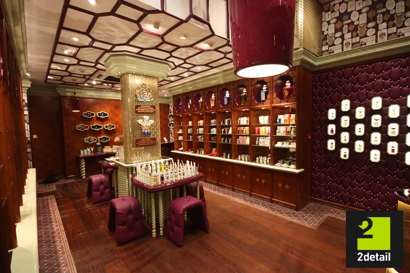 2detail's tweet image. #30projectsin30days Penhaligons London. English oak marquetry and laser etched brass fretwork. ow.ly/fyEB309J0pN  #retailfurniture