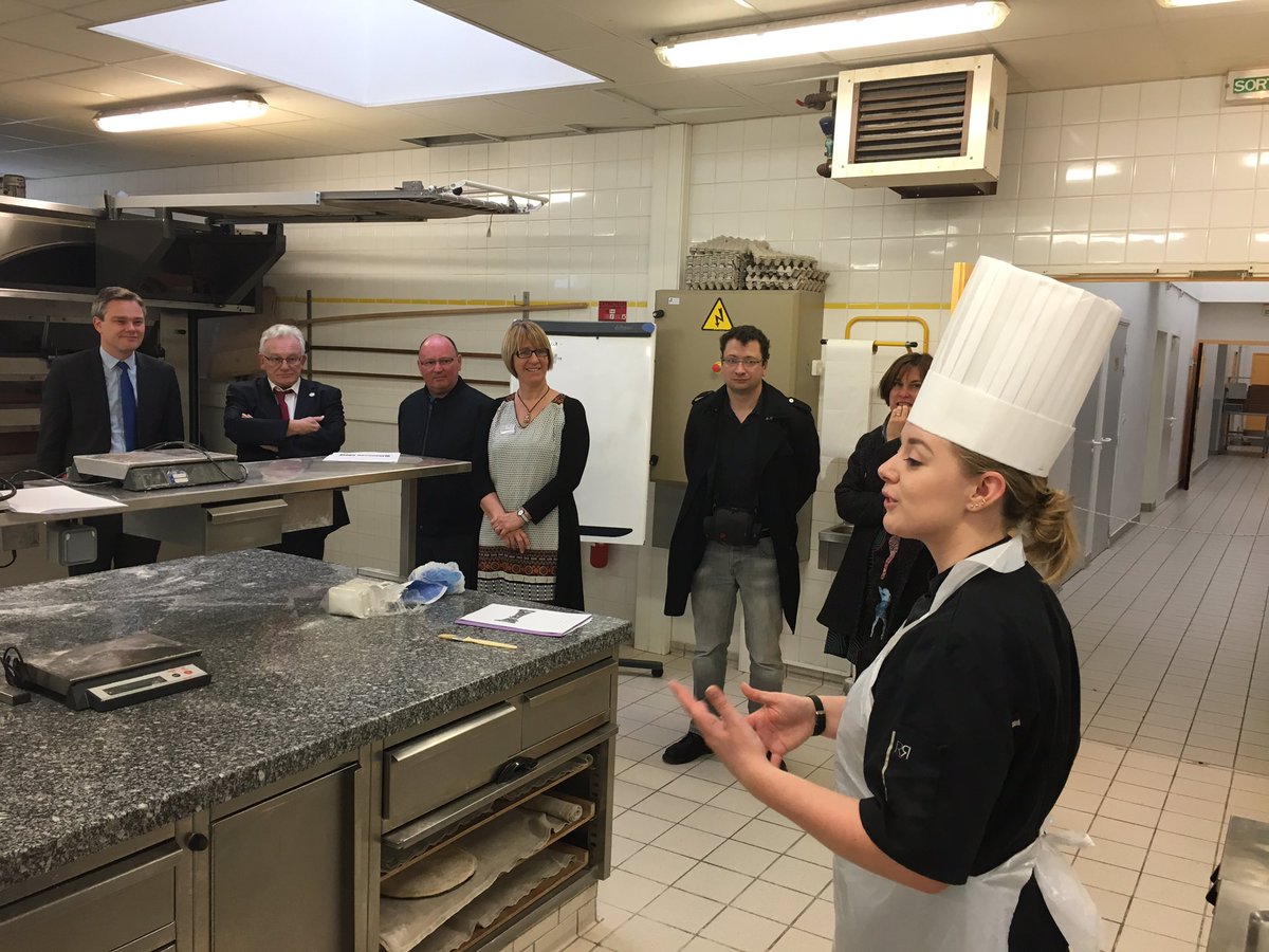 DMARGUERITTE's tweet photo. Journée Portes ouvertes de l'IFORM #Coutances #CMA50 à l'occasion de la Quinzaine de l'Apprentissage @RegionNormandie https://t.co/0B3OkOg1RC