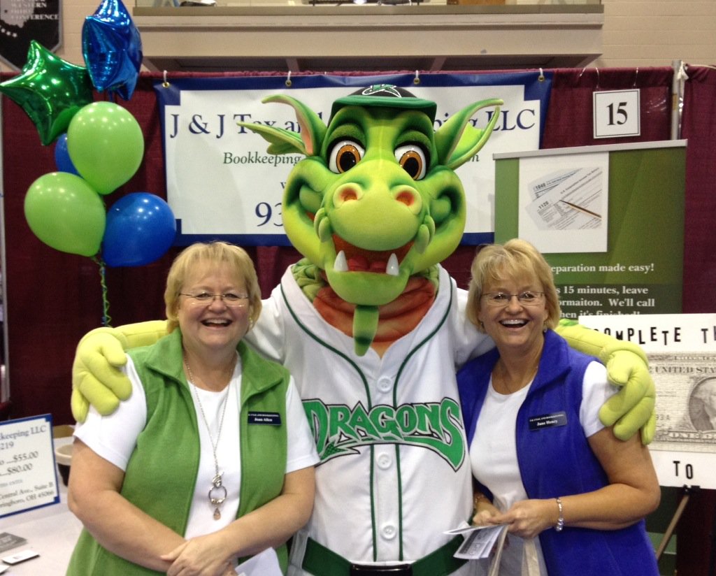 Come on out to Hometown EXPO 'That Spring Thing' at Springboro High School TODAY - 10:00 AM - 3:00 PM!  FREE EVENT &amp; $15,000 in door prizes.