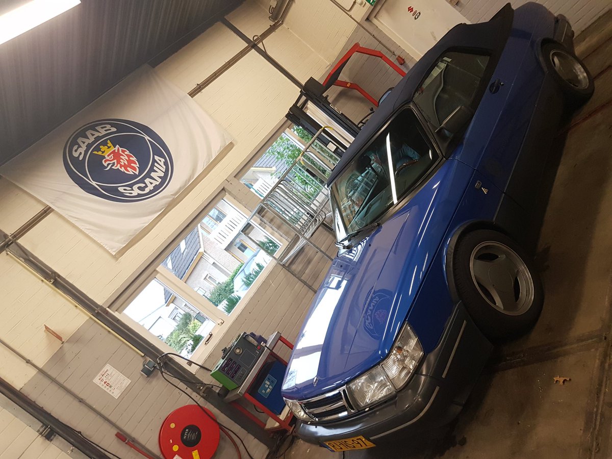 TeamYke's tweet photo. SHRT KLK1, vandaag te gast bij Saab specialist Ijdorff te #Achterveld. Startnr 8 sportklasse #rally #teamyke met de 9-5 Aero https://t.co/egjNo5hACp