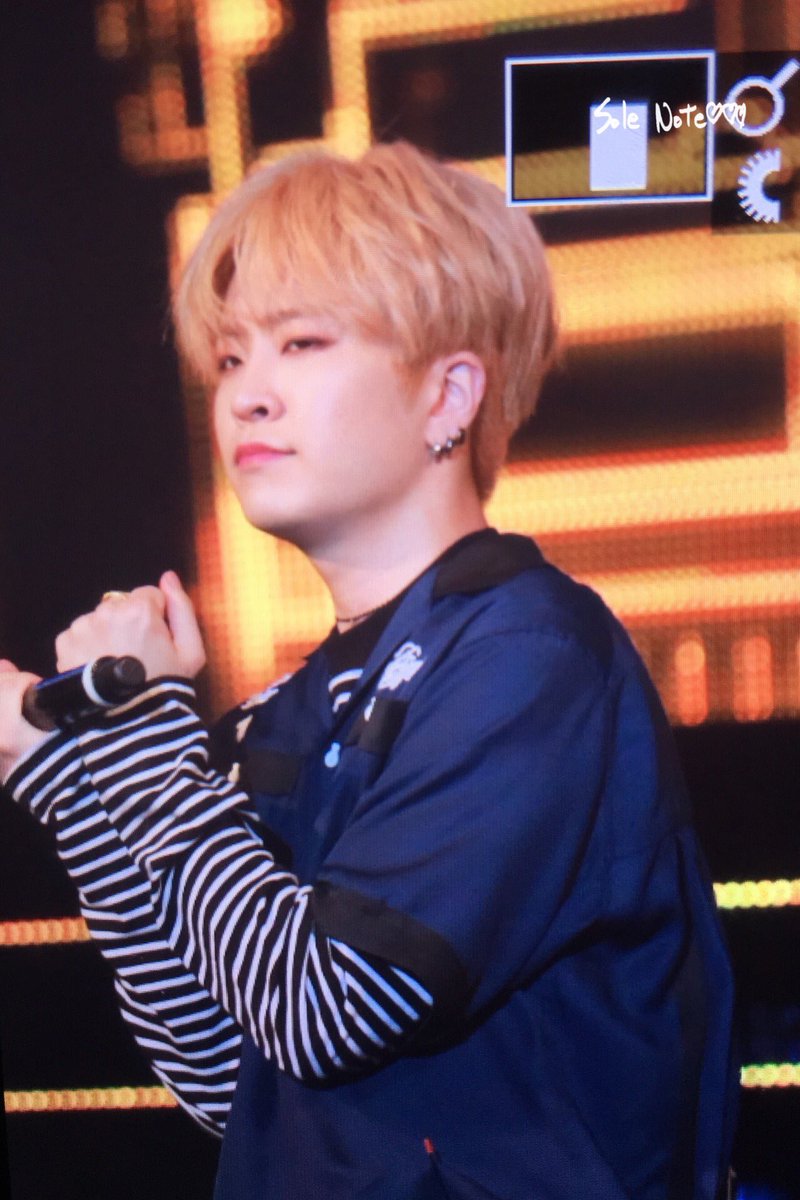solenote917's tweet photo. 🎶170318🎶

SGC
@GOTYJ_Ars_Vita 
#youngjae #GOT7 #갓세븐 #영재 https://t.co/jgnaUaA32J