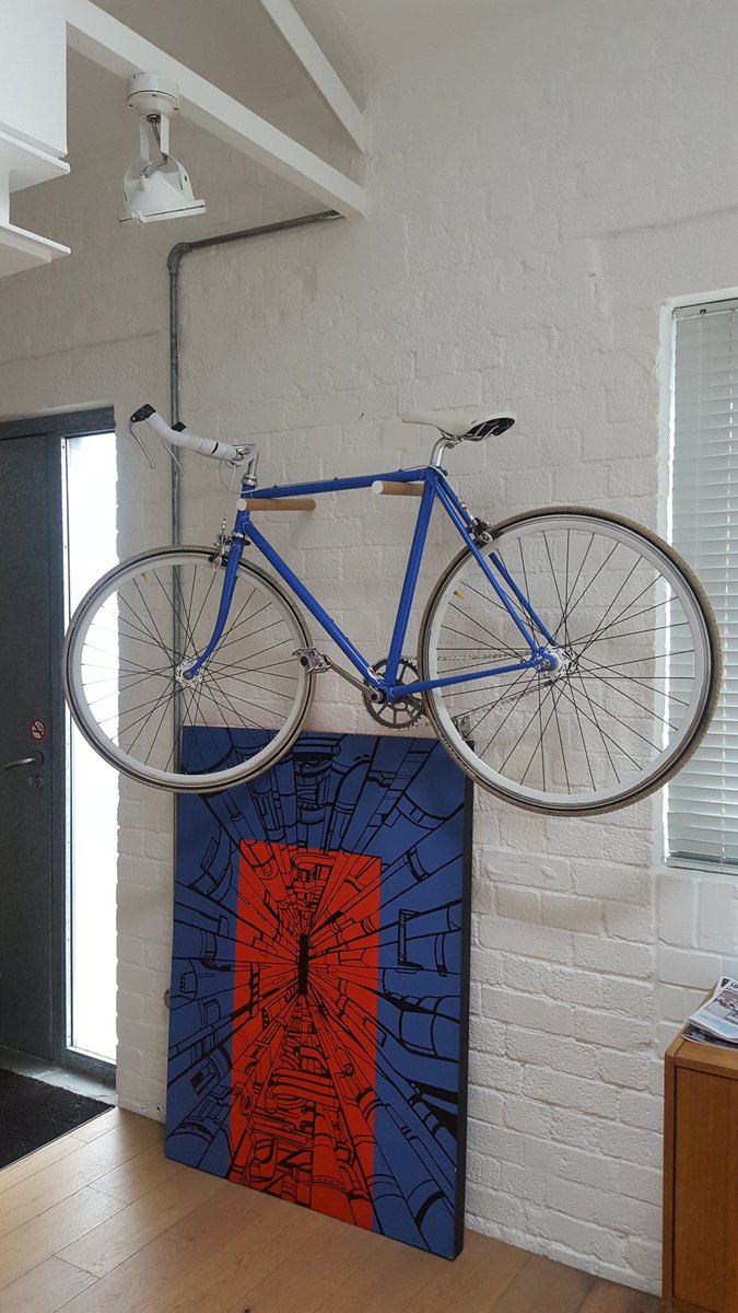 Cycle to Temple Meads station in a few mins from Paintworks. The bike comes with our White Loft