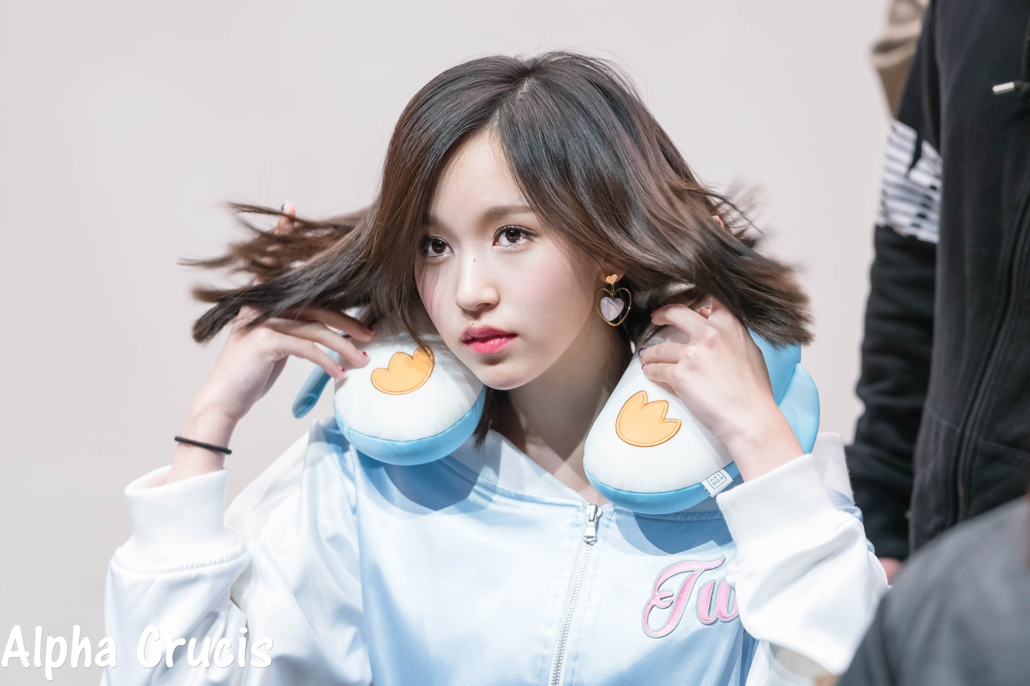 C7MsClgU0AAVbCf.jpg:orig