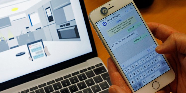 icrunchdata's tweet photo. To Talk or To Text? Communication in a #SmartHome https://t.co/5OBX8fhz9I #IoT #AI #VirtualAsst https://t.co/OV54gVgGP4