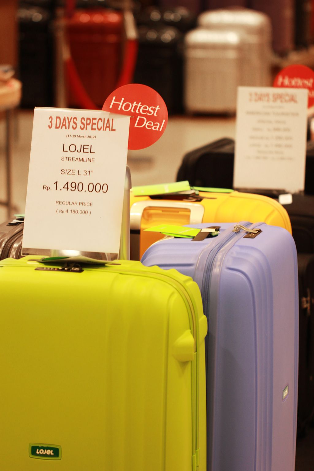 METRO Dept. Store on X: Three days only! #Lojel Streamline with special  price exclusive at #METROBigSale #METROdept https://t.co/WLqgd2BTBH / X