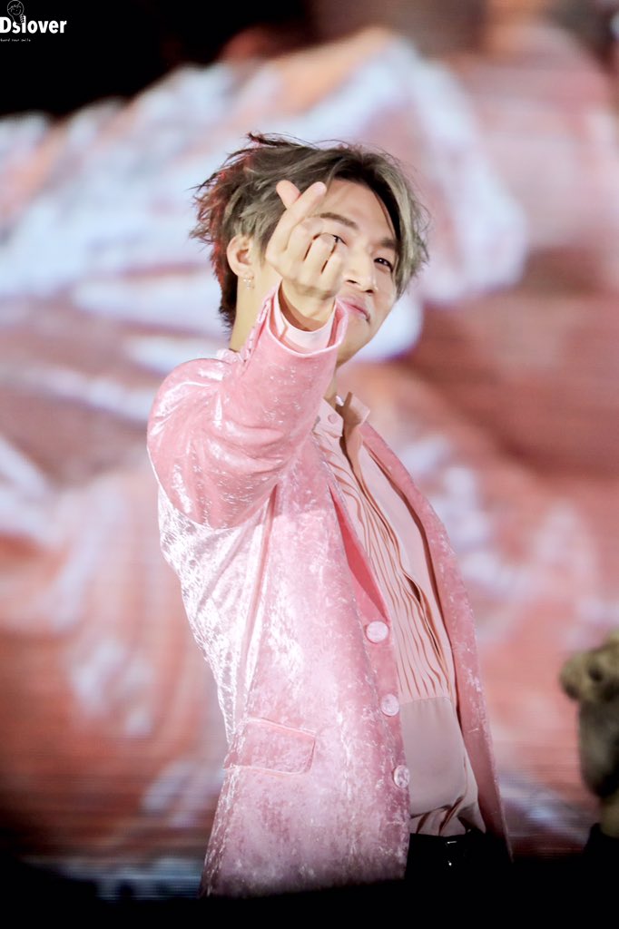 Dslover_Fansite's tweet photo. #DAESUNG #๋์ฑ #DLITE #ใใฝใณ
#Dslover
pink๐๐ฆ๐๐ธ๐ https://t.co/O2fX1Ice5L