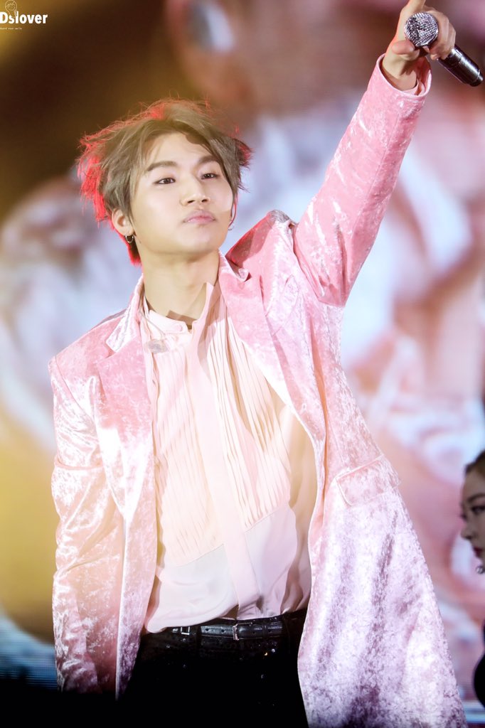 Dslover_Fansite's tweet photo. #DAESUNG #๋์ฑ #DLITE #ใใฝใณ
#Dslover
pink๐๐ฆ๐๐ธ๐ https://t.co/O2fX1Ice5L