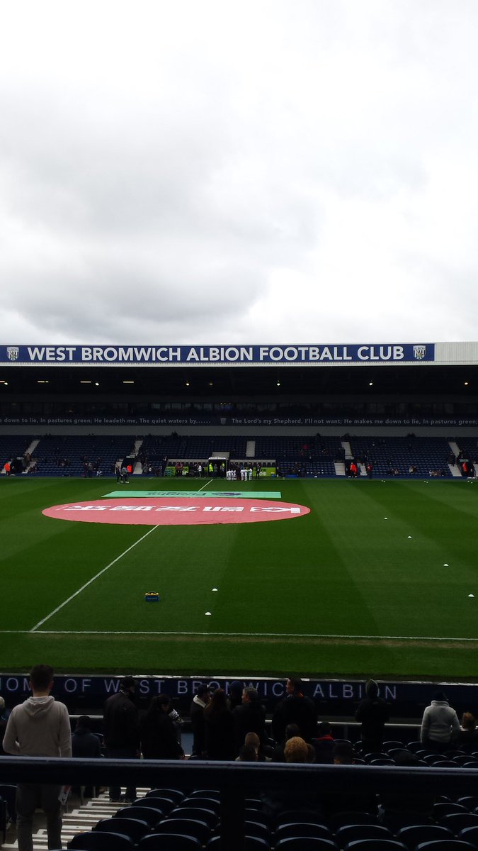 MetalPrediction's tweet image. Just strangled some twat with a half and half scarf @craigieboy2k13 @WBA 😃