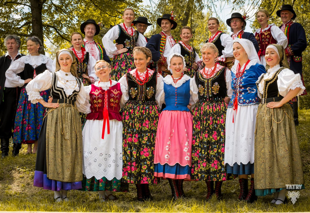 We love how Polish costumes differ between the regions -here from #Cieszyn #Zywiec #Sadecczyzna #Kujawy #Rzeszow #Polska #Poland #Polishfolk