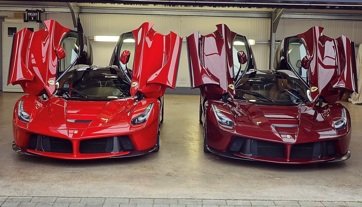 RomansCars's tweet image. Left or right? 
RT for Rosso F1 2007 (Left) or LIKE for Rosso Rubino (Right)
#LaFerrari #OnTheDouble