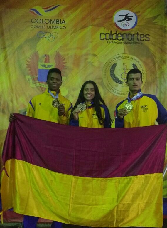 atletikamente's tweet photo. Grandeza es tener la mente en lo más alto y los pies firmes en la tierra #SoyAtléticaMente https://t.co/1xdfKGdSnc