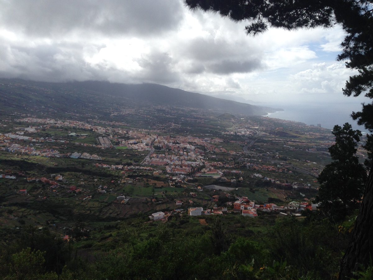 bant4brown's tweet photo. A great days biking in the mountains of Tenerife yesterday. Recommend a trip with MTB-Active. https://t.co/mD0hl34Ieg