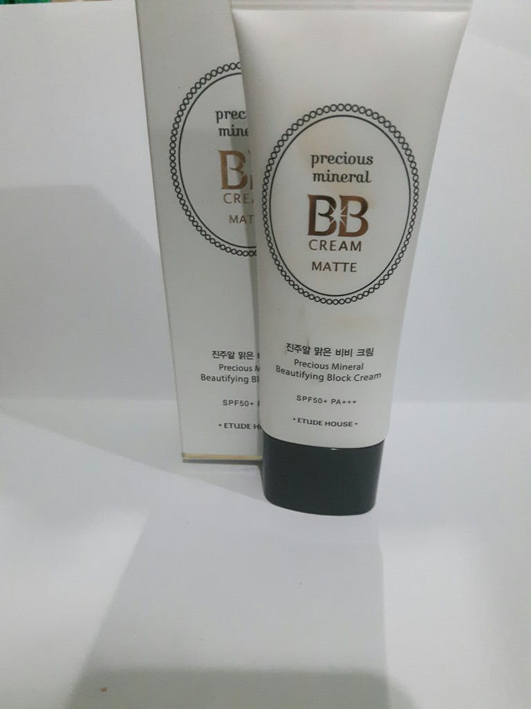 Dapatkan barang bekas berkualitas-ku, hanya di prelo.co.id/etude-house-pr…. #PreloID